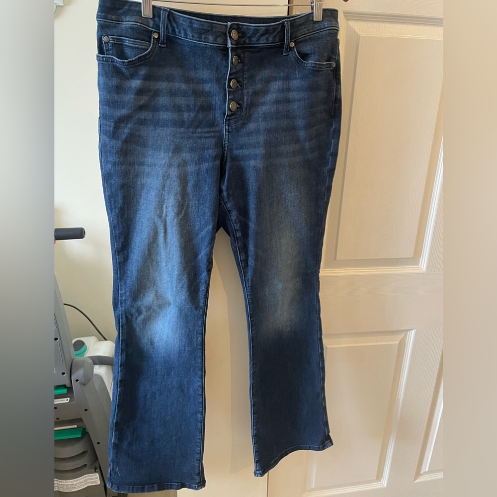 Vera wang bootcut jeans